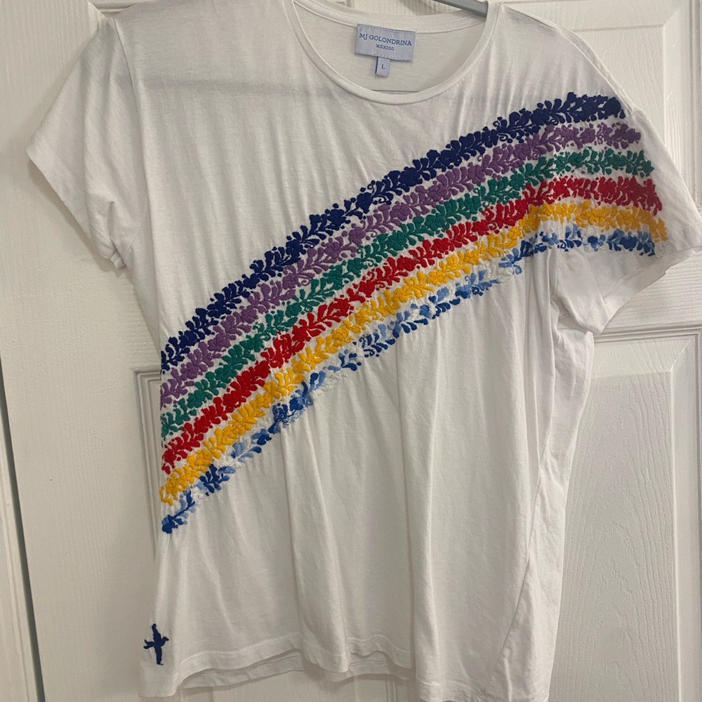 Mi Golondrina White Tee with Multicolor Embroidery